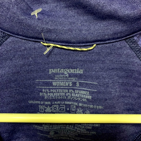 Patagonia purple pull over size women’s small - Picture 4 of 5